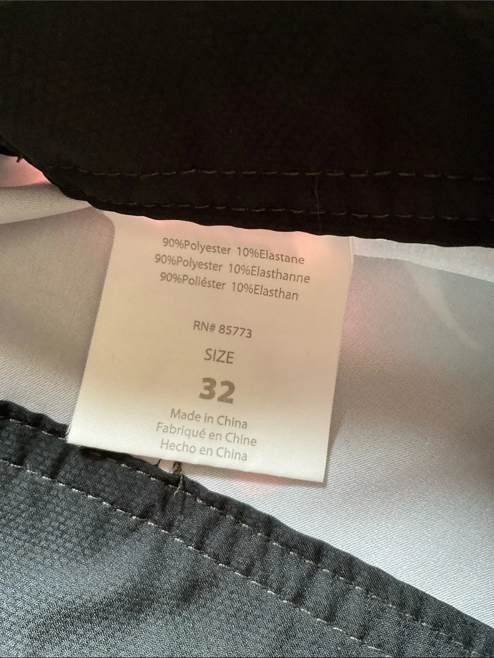 O'Neill Black - Swim Board Shorts (men’s 32)